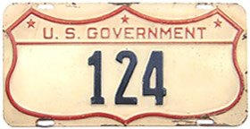 1942 U.S. Govt. plate no. 124